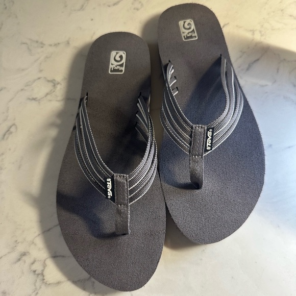 Teva Gray Women's Sandals - Picture 1 of 8